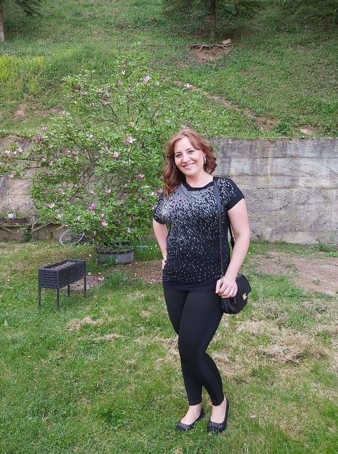 Secretary Sonja