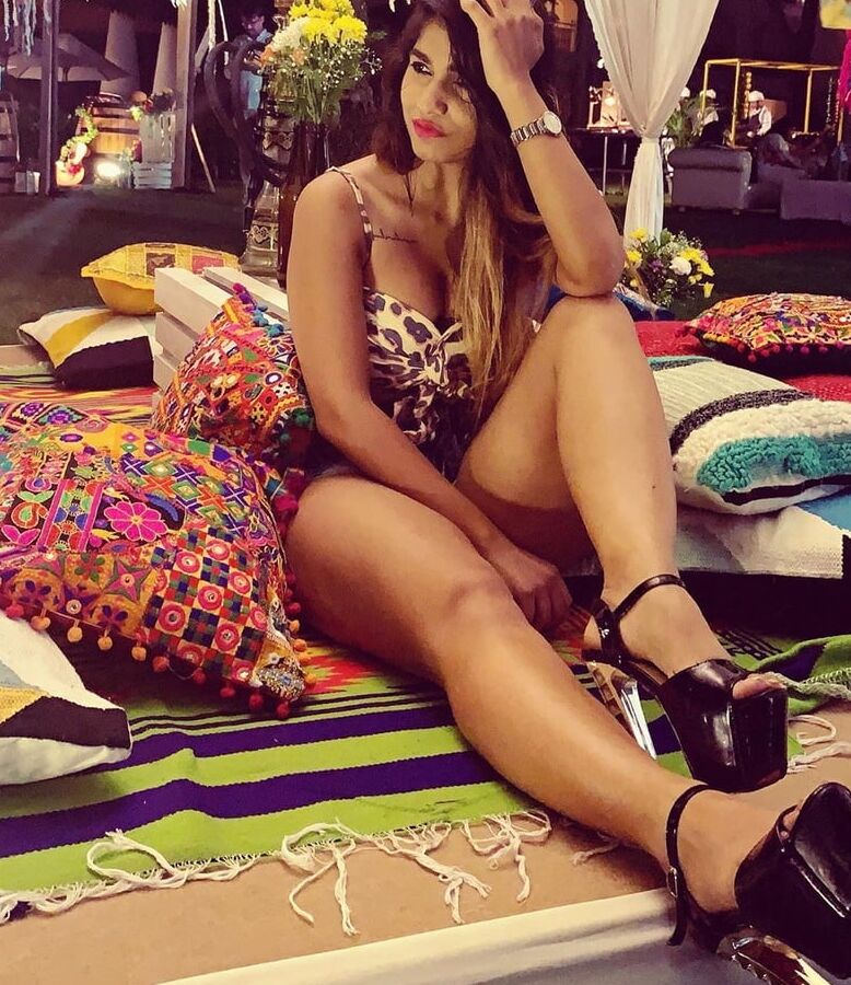 DESI HOT SEXY INDIAN MILF