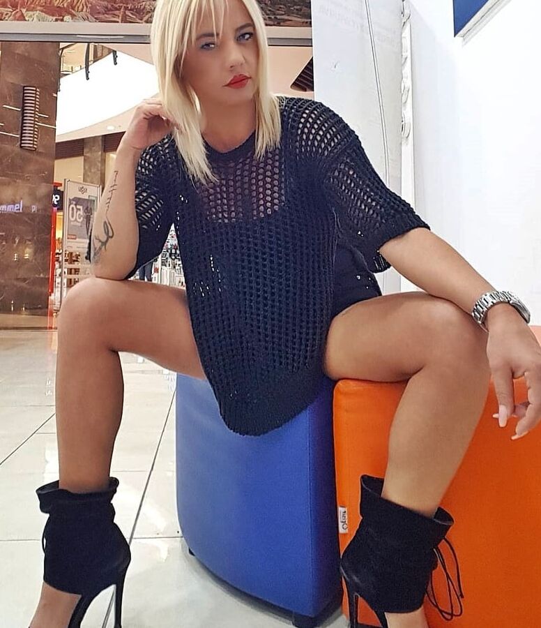Turkish delight milf blonde no nude dress skirt curvy hot