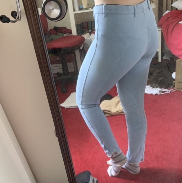 girls in jodhpurs