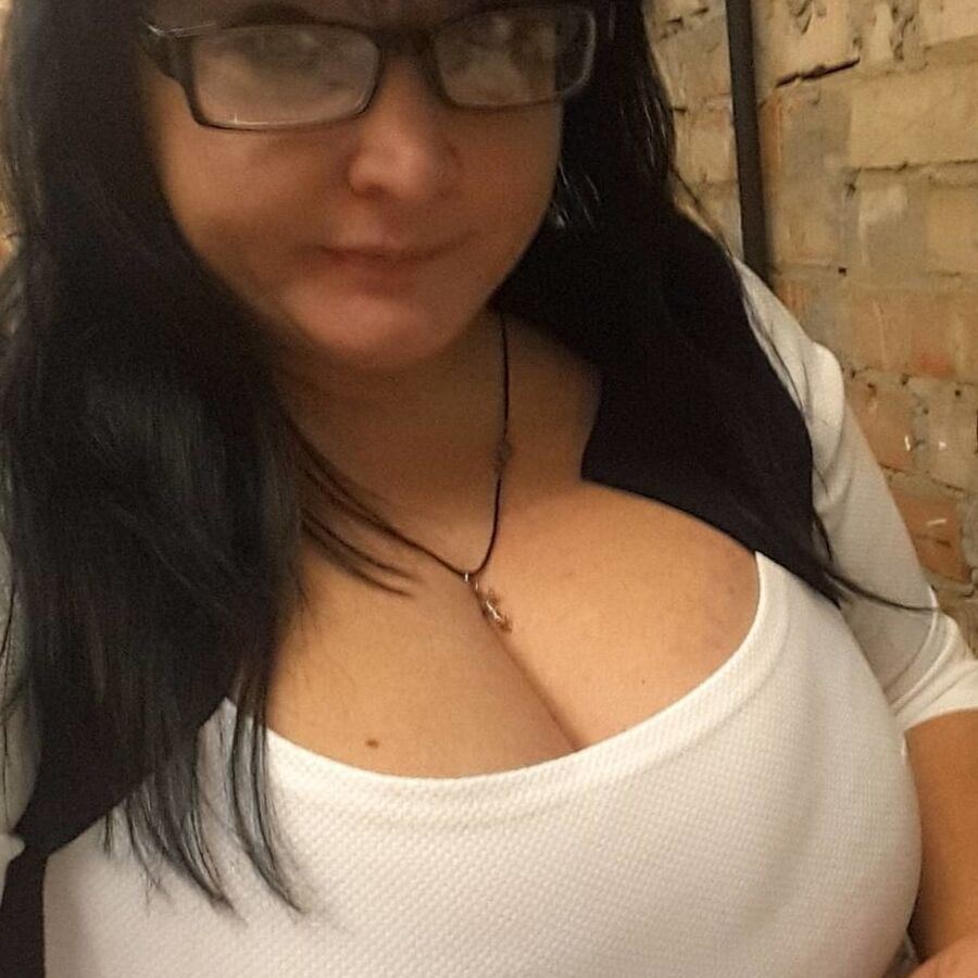 BBW - TITS TO XPLORE