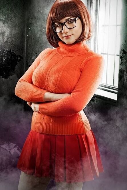 Velma D Cosplay