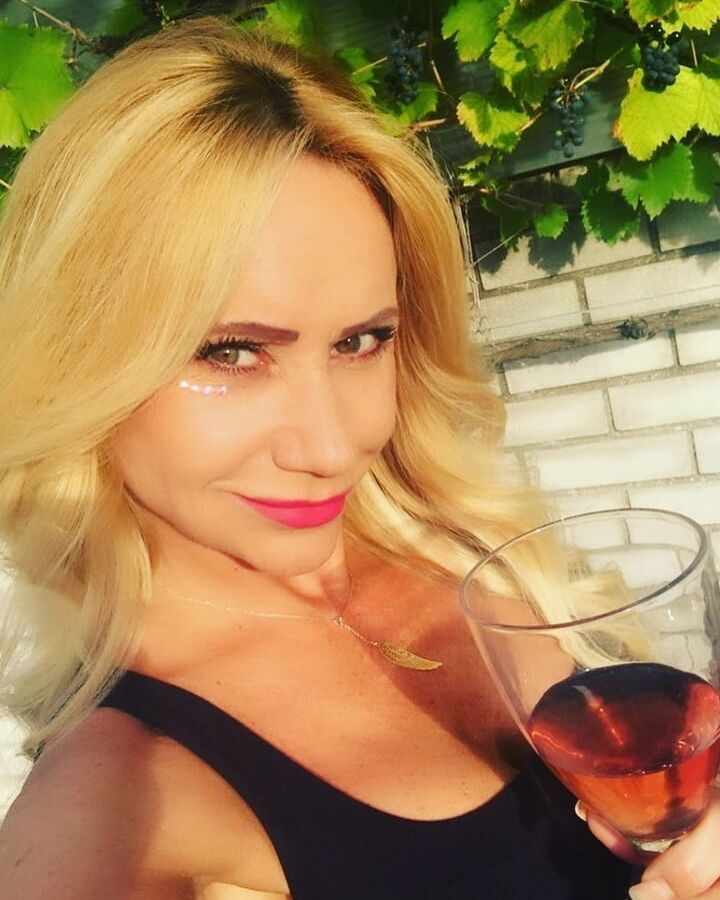 Milf Zsuzsi