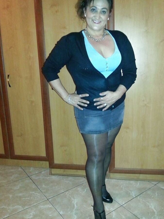 Nylon &amp; Pantyhoses