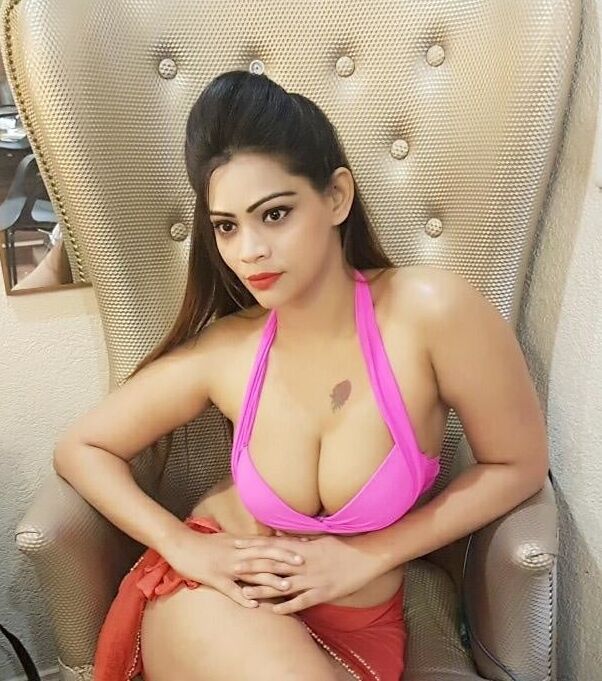 Bhabhi ki boobs