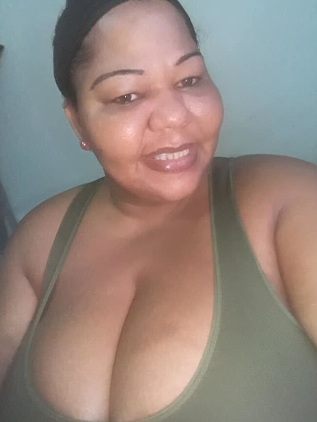 VILMA SANTOS BBW TETAS GRANDES PARTE MATURE TITS SSBBW
