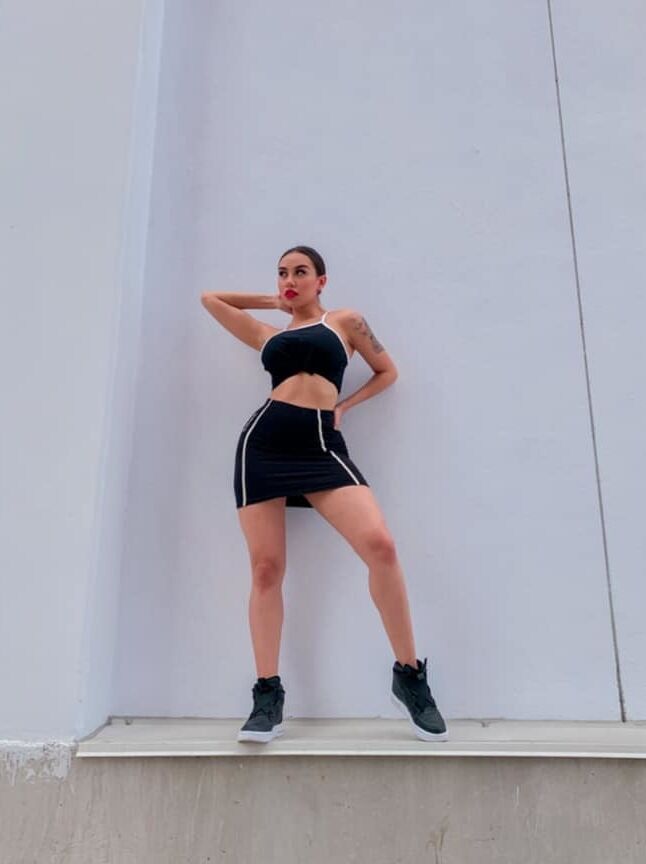 Alejandra Trevino BUENISIMA