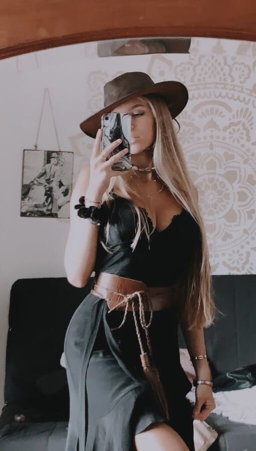 Lies dutch instagram model