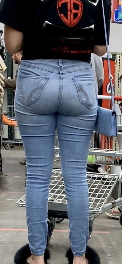 Fat Ass Blond