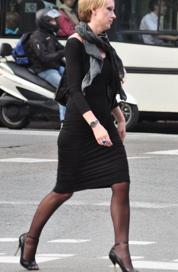 street pantyhose