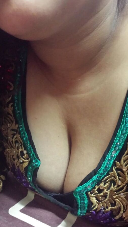 Navel