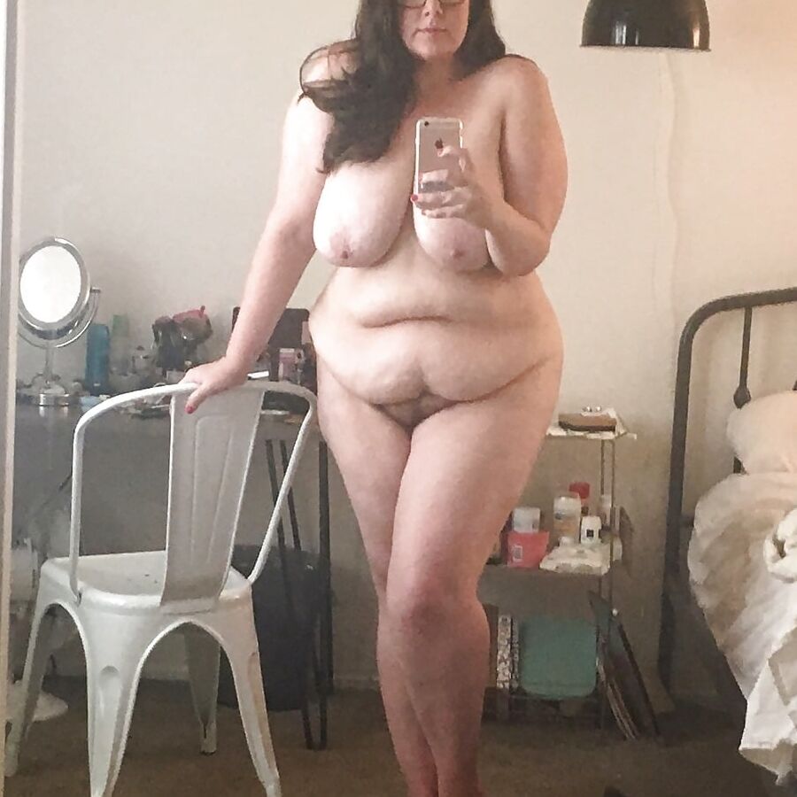 Stunning Sexy Moms