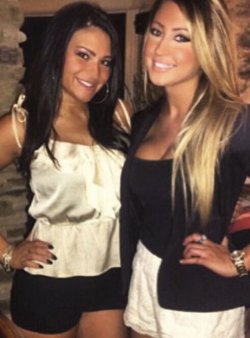 HOT Married Year Old Pennsylvania Friends
