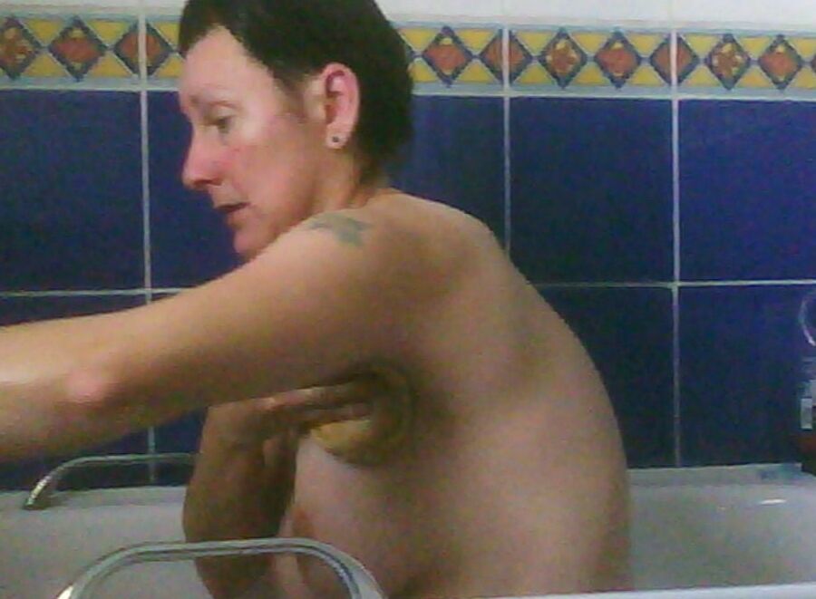 exposd wife