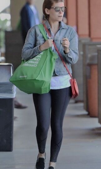 Kate Mara cute woman