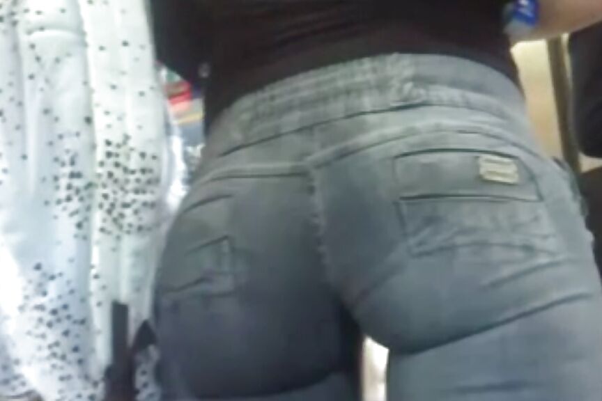 Thigh gap