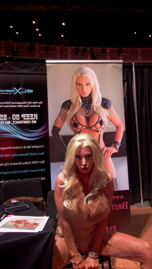 AVN