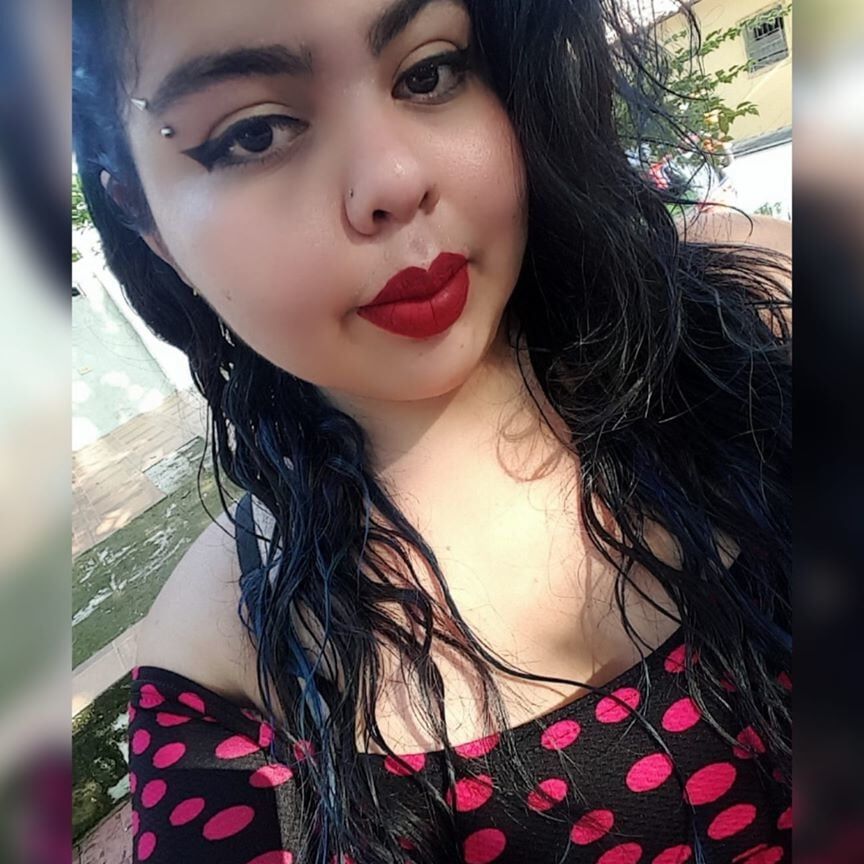 adela ortiz years culona caderona piernas grandes