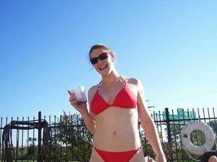 Female celebs - Floor Jansen