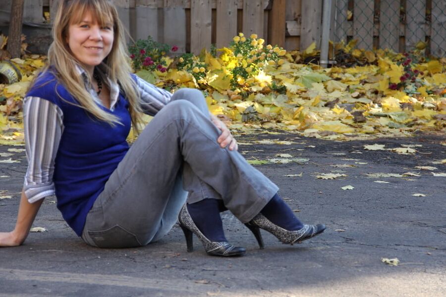Canadian Wife in Tights
