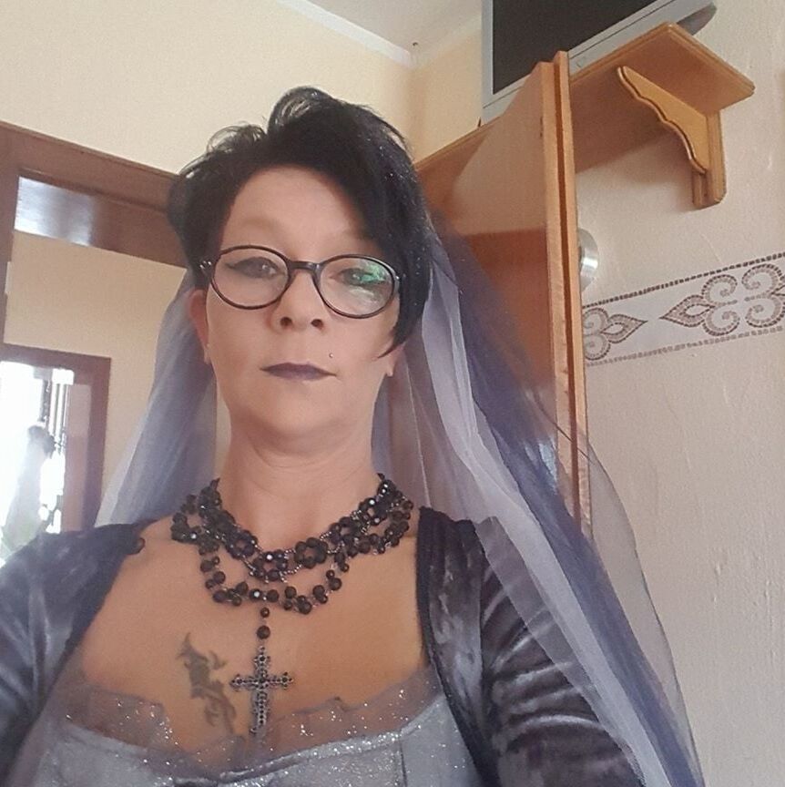 Geile Fickfotze Carmen