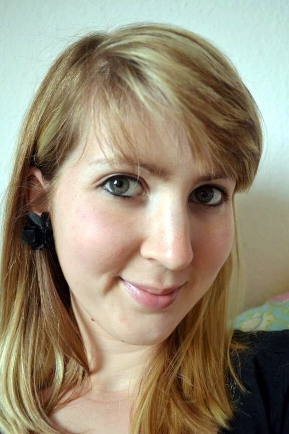 Your fucktoy - begs for tribute