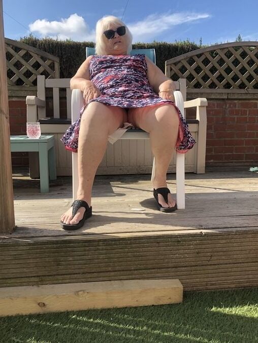Mature Mums