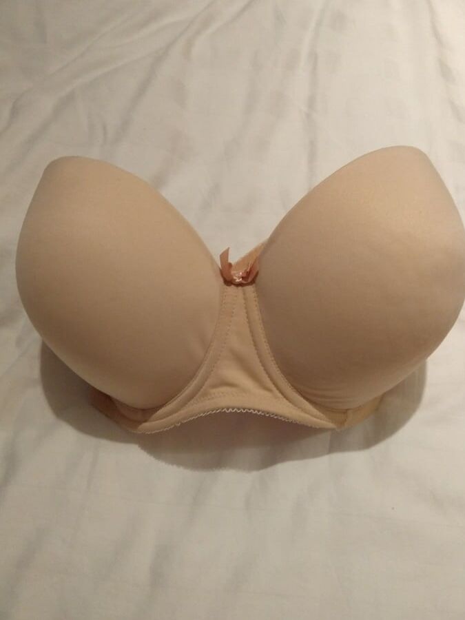 Bra shots