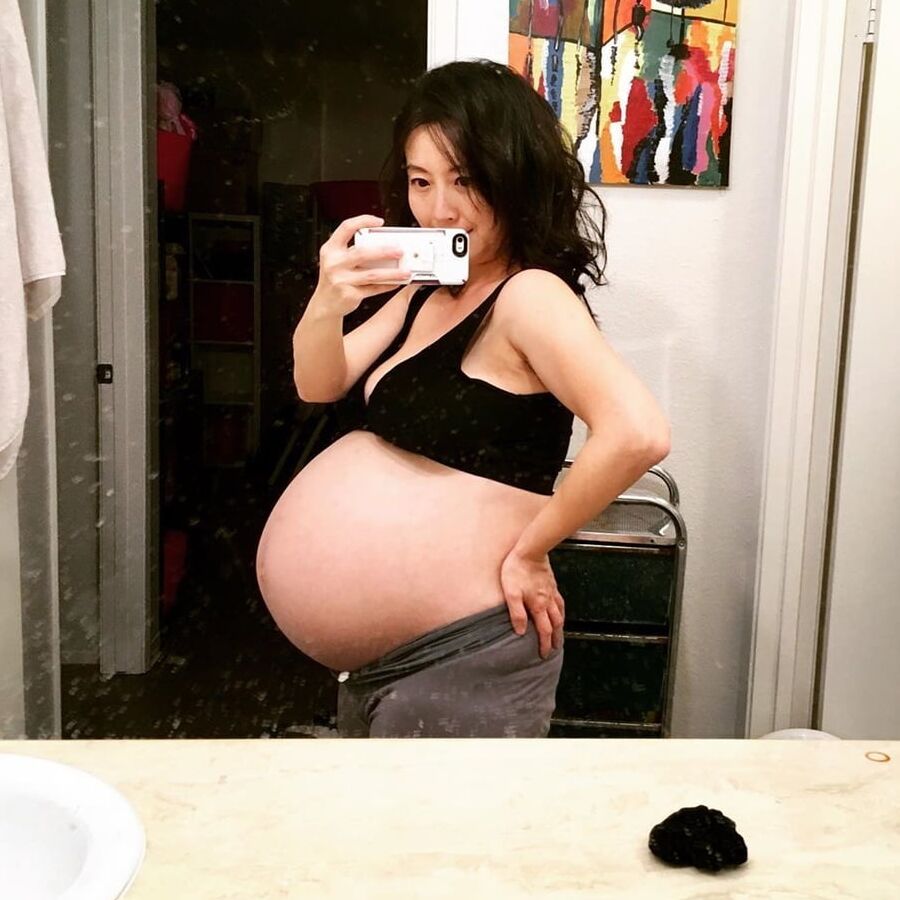 Sexy Pregnant Girls