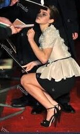Hot Celebrity : Emma Watson