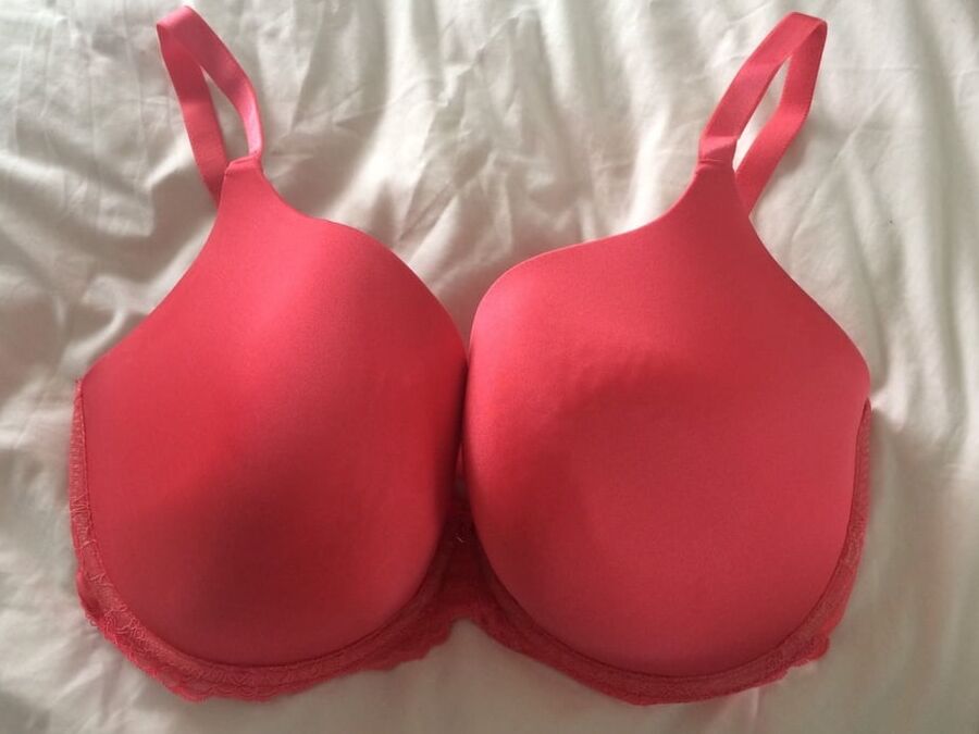 Used G cup bras