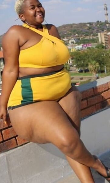 Chunky xtra wide huge hip bbw pear Vanessa