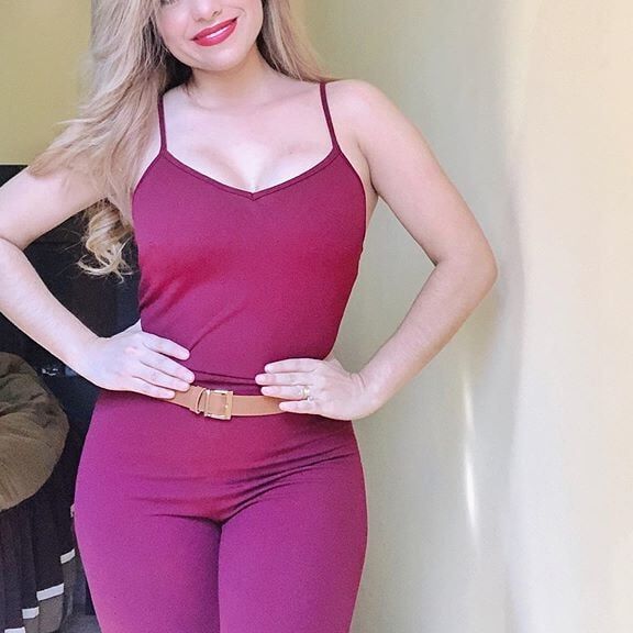 SEXY ALONDRA VILLANUEVA