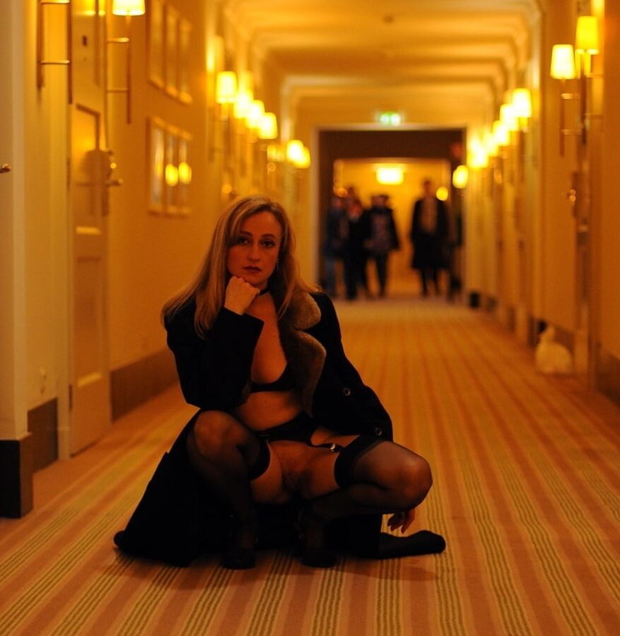 Hotel Swinger Party