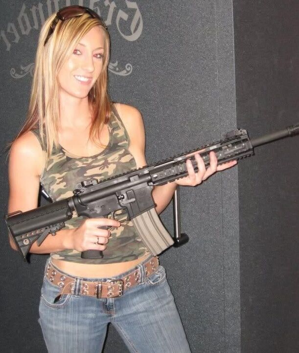 Women in Jeans with guns