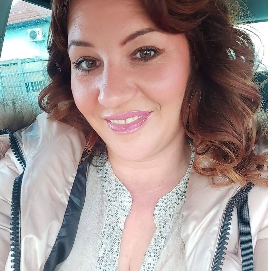 Secretary Sonja