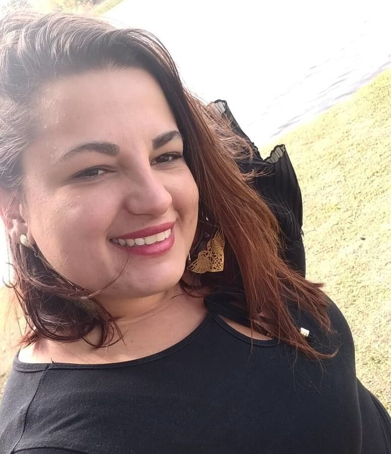 Mature for comments and cum