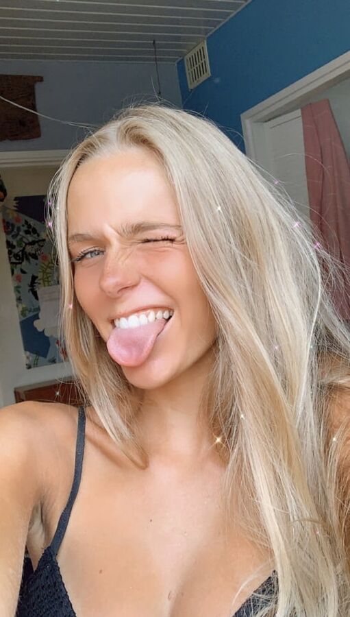 Lies dutch instagram model
