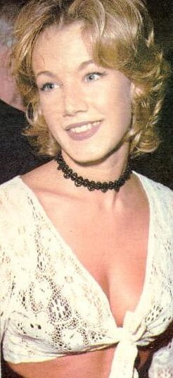Actress Emily Lloyd