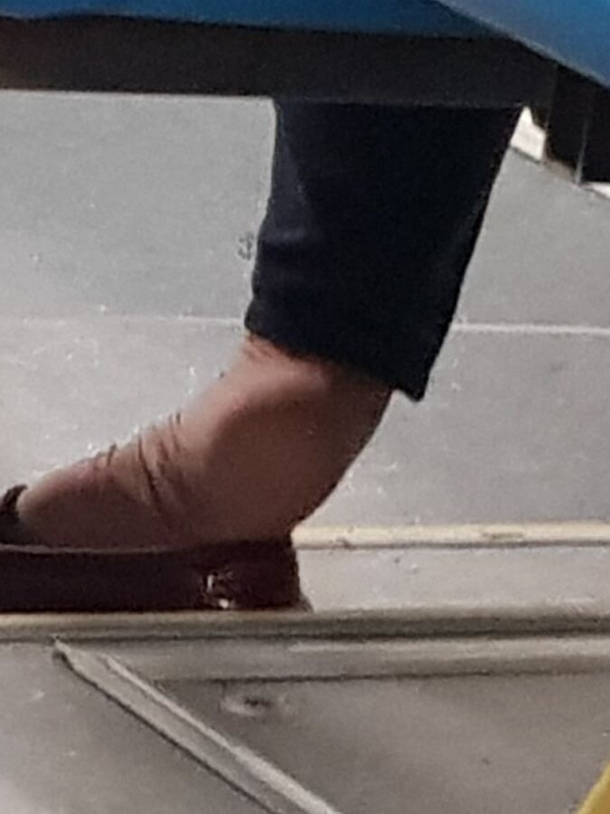 Capture nylon Feet of fat mature latin woman