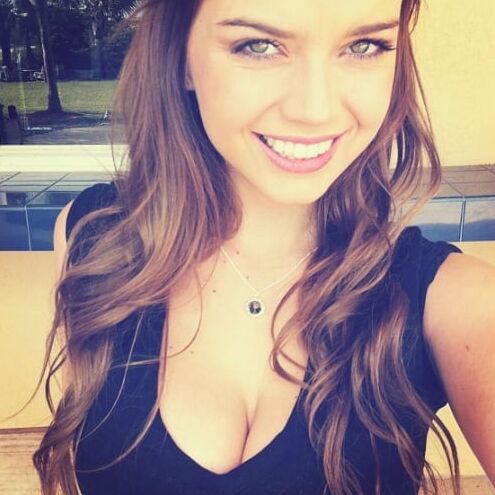 Lauren Hanley Actress and Slutty Whore