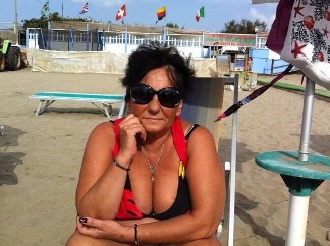 Real granny Housewife by the sea