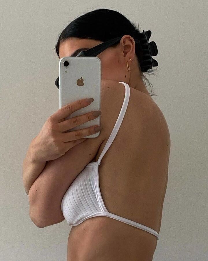 Backless Selfies