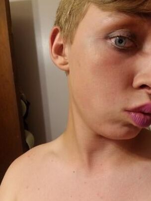 Femboy suck mean DICK!