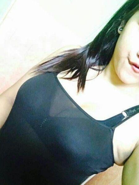 Indian Hot Busty Girl