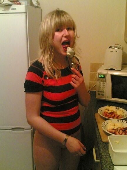UK Blond Jenna