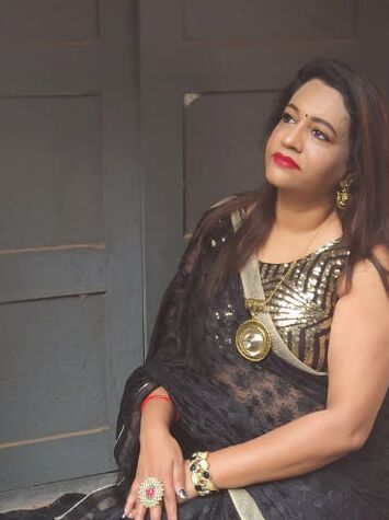 Desi indian mature saree