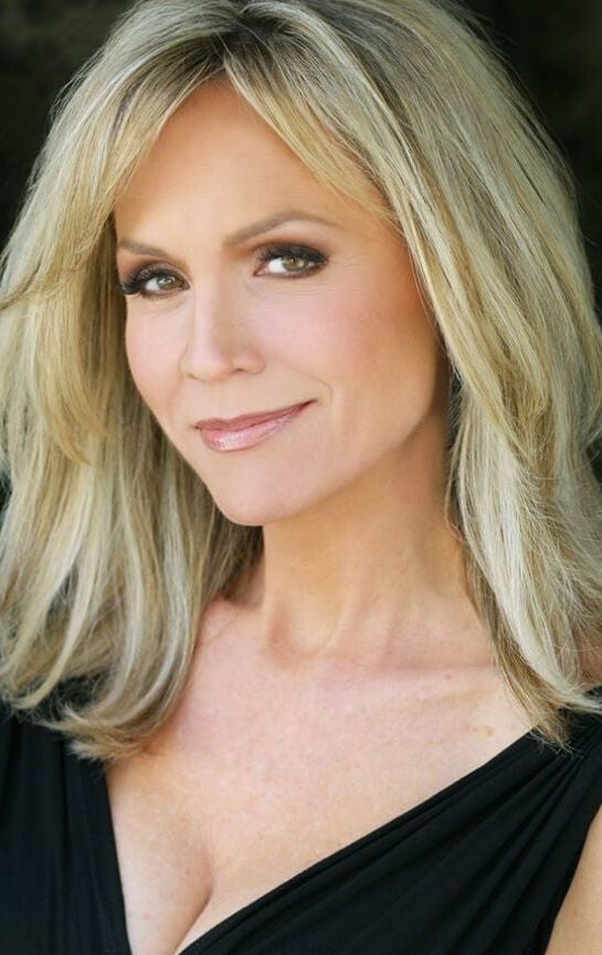 barbara alyn woods
