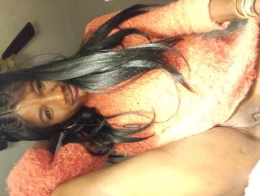 Local FL bar whore and cum receptacle