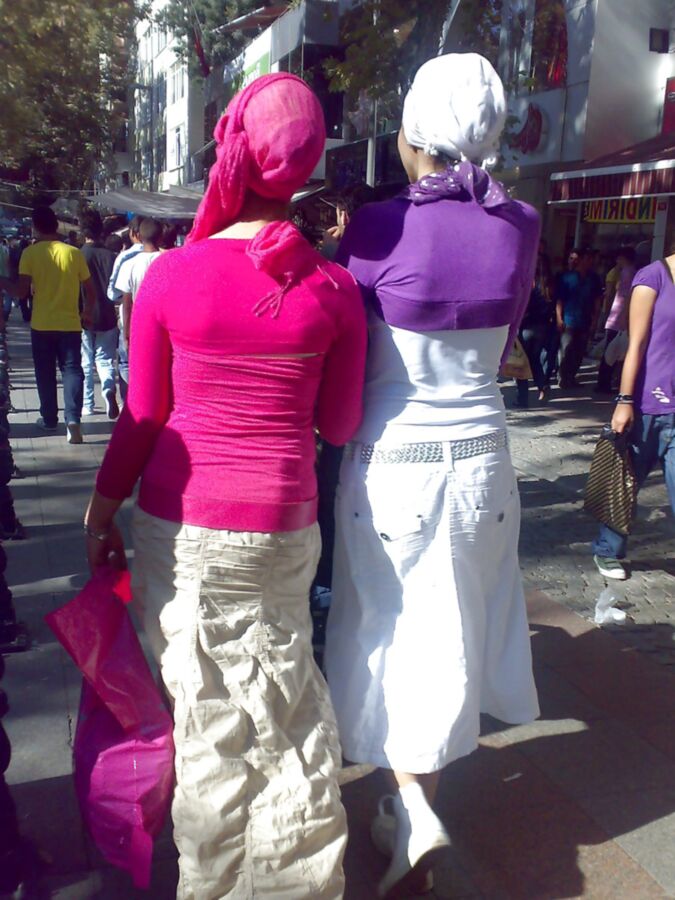Hijabi